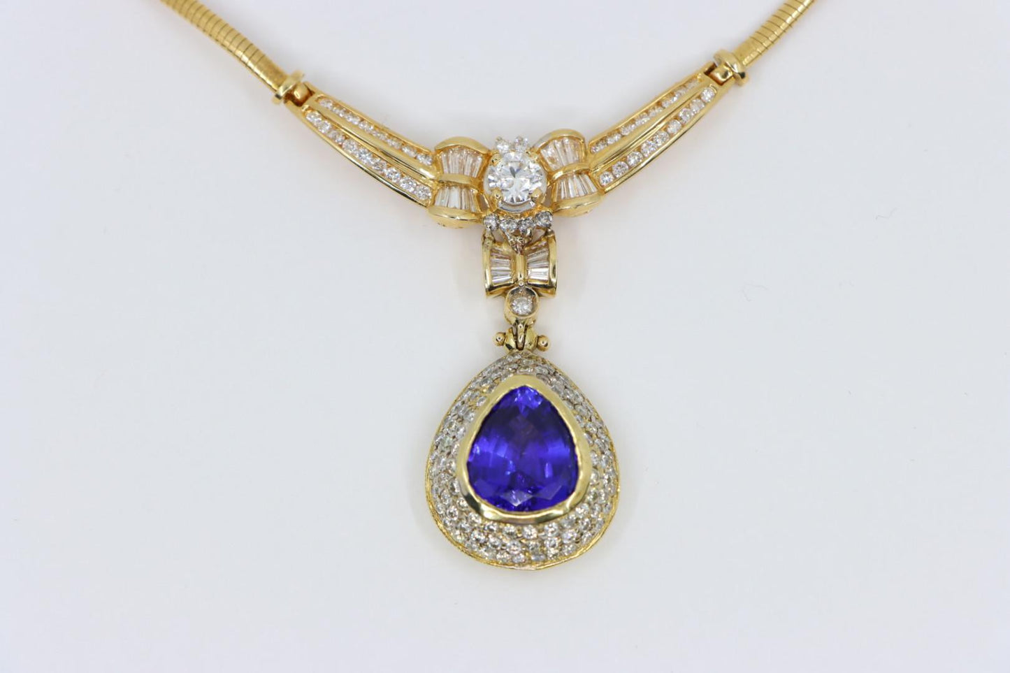 Vintage 18K Gold Diamond Tanzanite Necklace