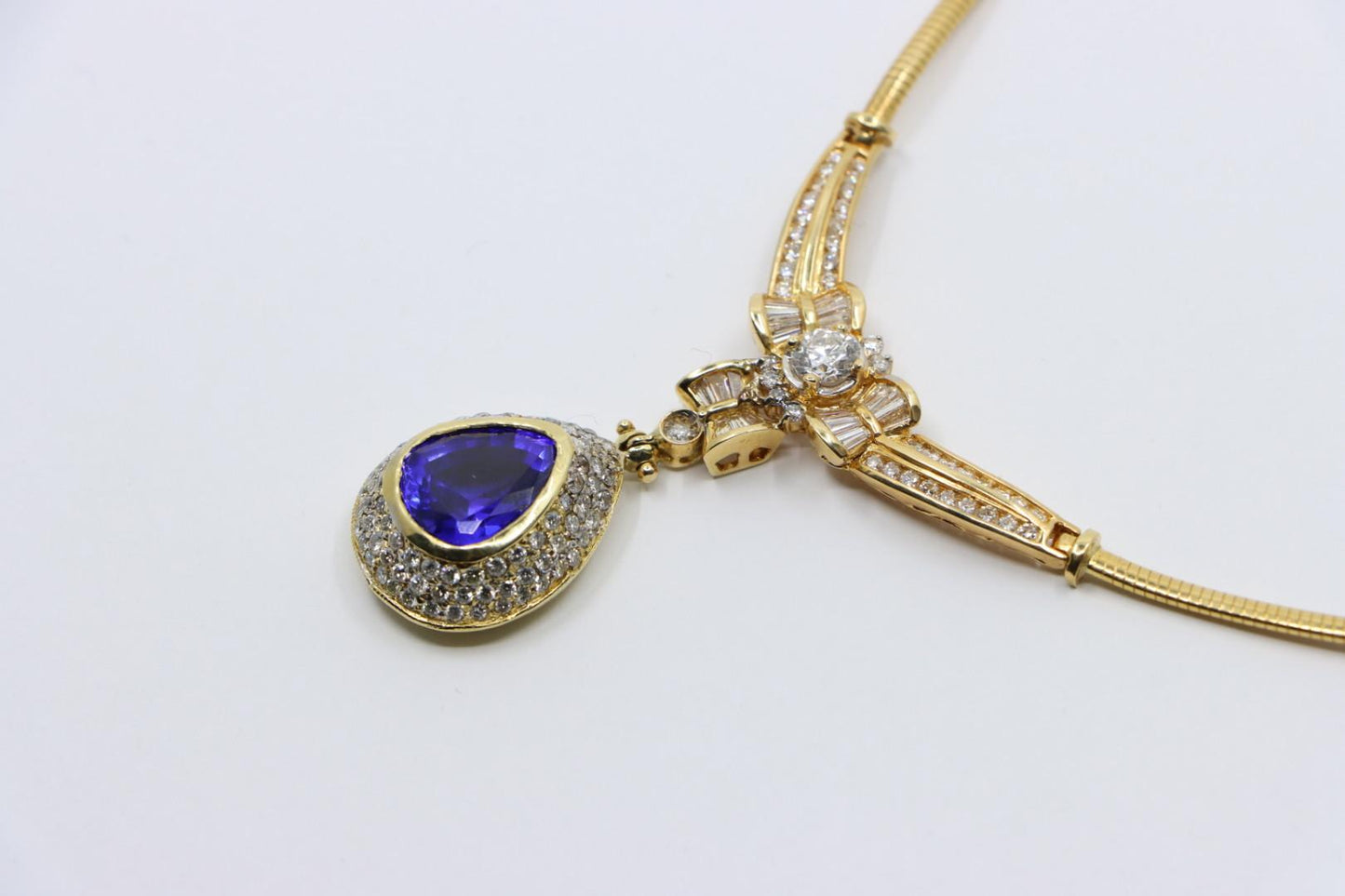 Vintage 18K Gold Diamond Tanzanite Necklace