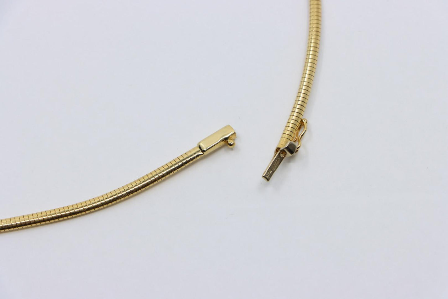 Vintage 18K Gold Diamond Tanzanite Necklace