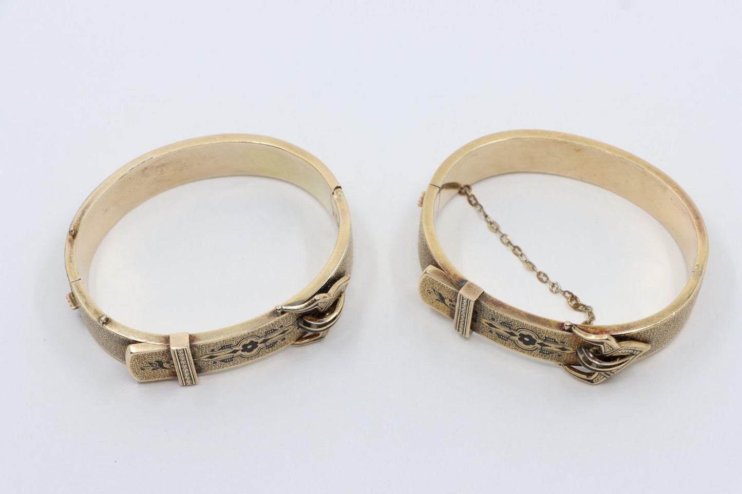 A Pair of Victorian 14K Gold Enamel Belt Bangle Bracelect