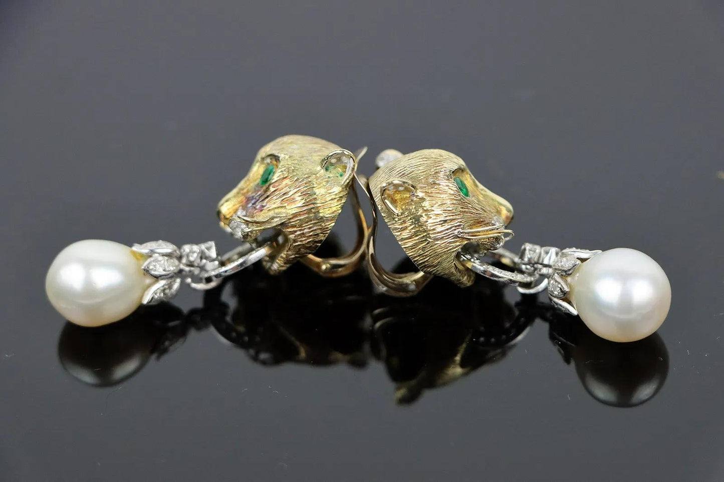 Vintage 14k Gold Gem Mounted Puma Form Earrings