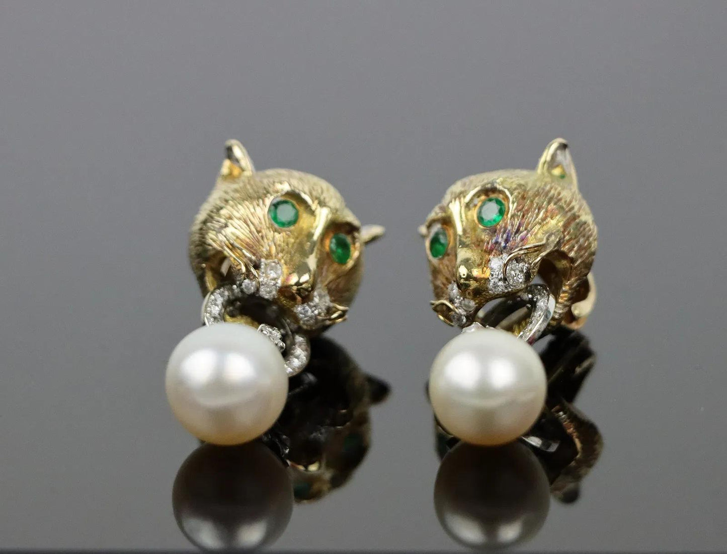 Vintage 14k Gold Gem Mounted Puma Form Earrings