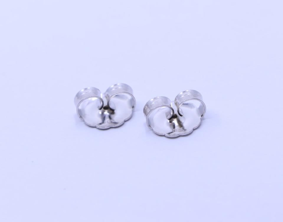 18K White Gold Emerald Diamonds Stud Earring