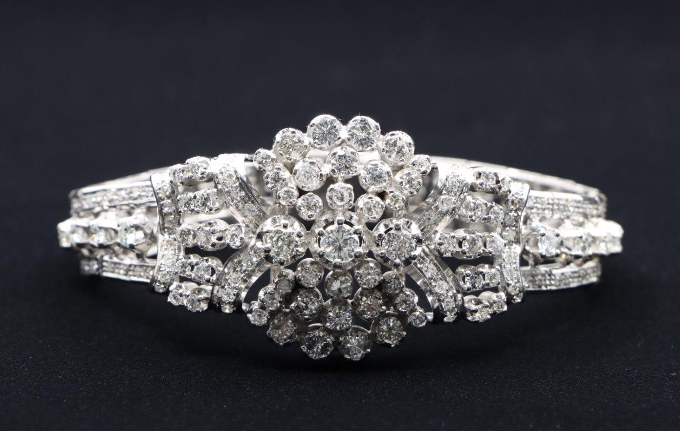 14K White Gold Diamond Bracelet