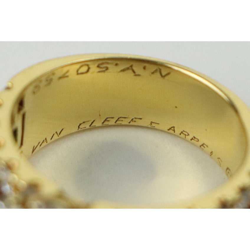 Vintage Van Cleef Arpels Emerald and Diamond 18k Gold Ring