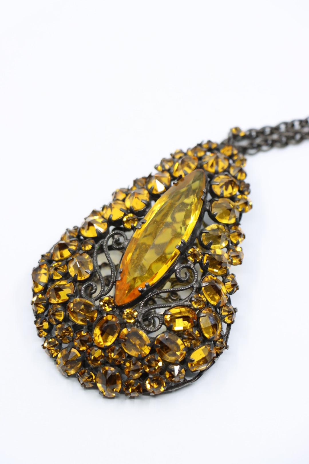 Rare Schreiner Yellow Crystal Pendant Necklace