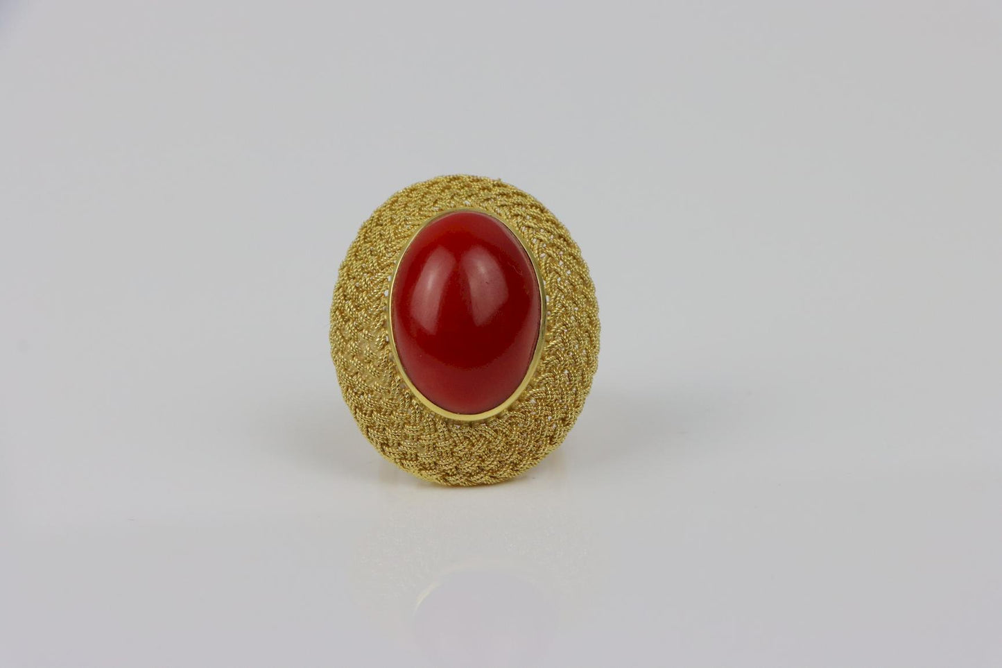 Large Vintage 14K Gold Red Coral Cabochon Ring