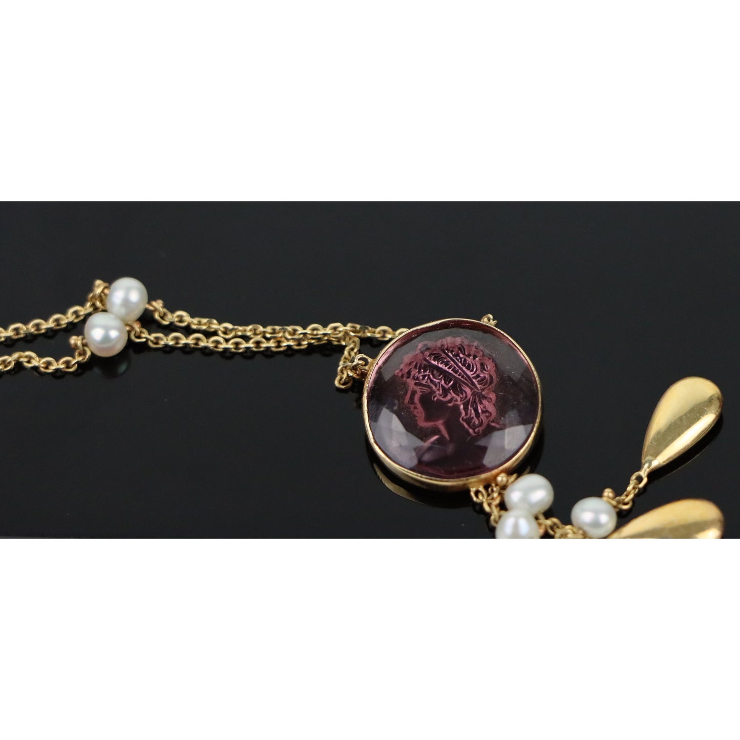 14K Gold Amethyst Intaglio Pearl Necklace