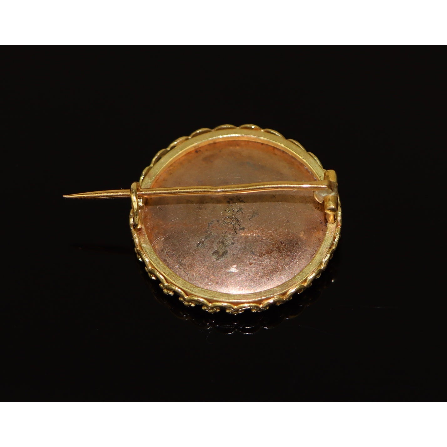 Antique 18K Gold Enamel Brooch Pin