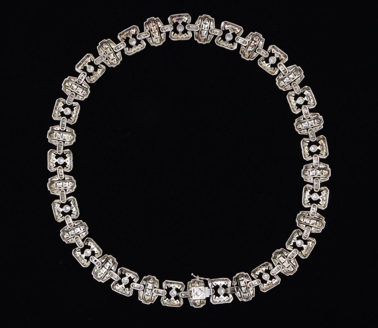 18K White Gold Diamond Necklace