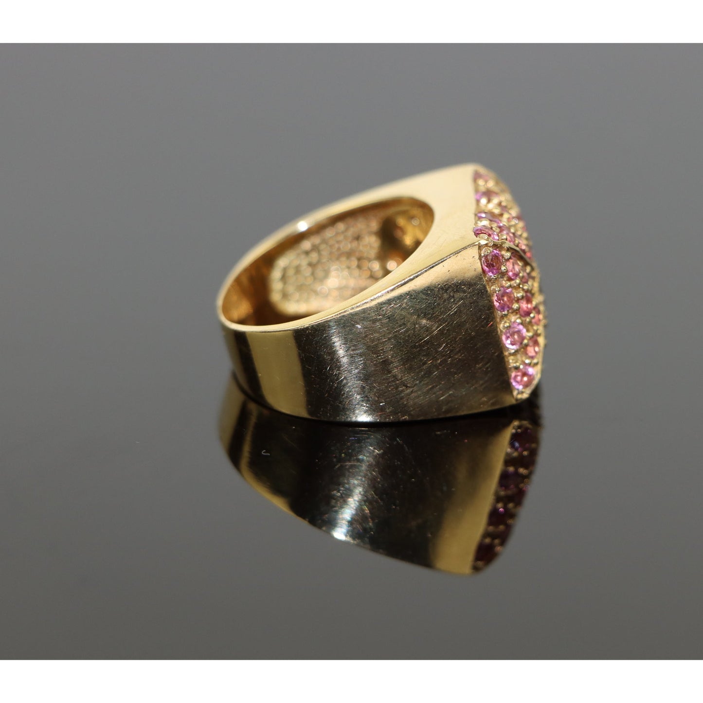 18K Gold Pink Sapphire Ring