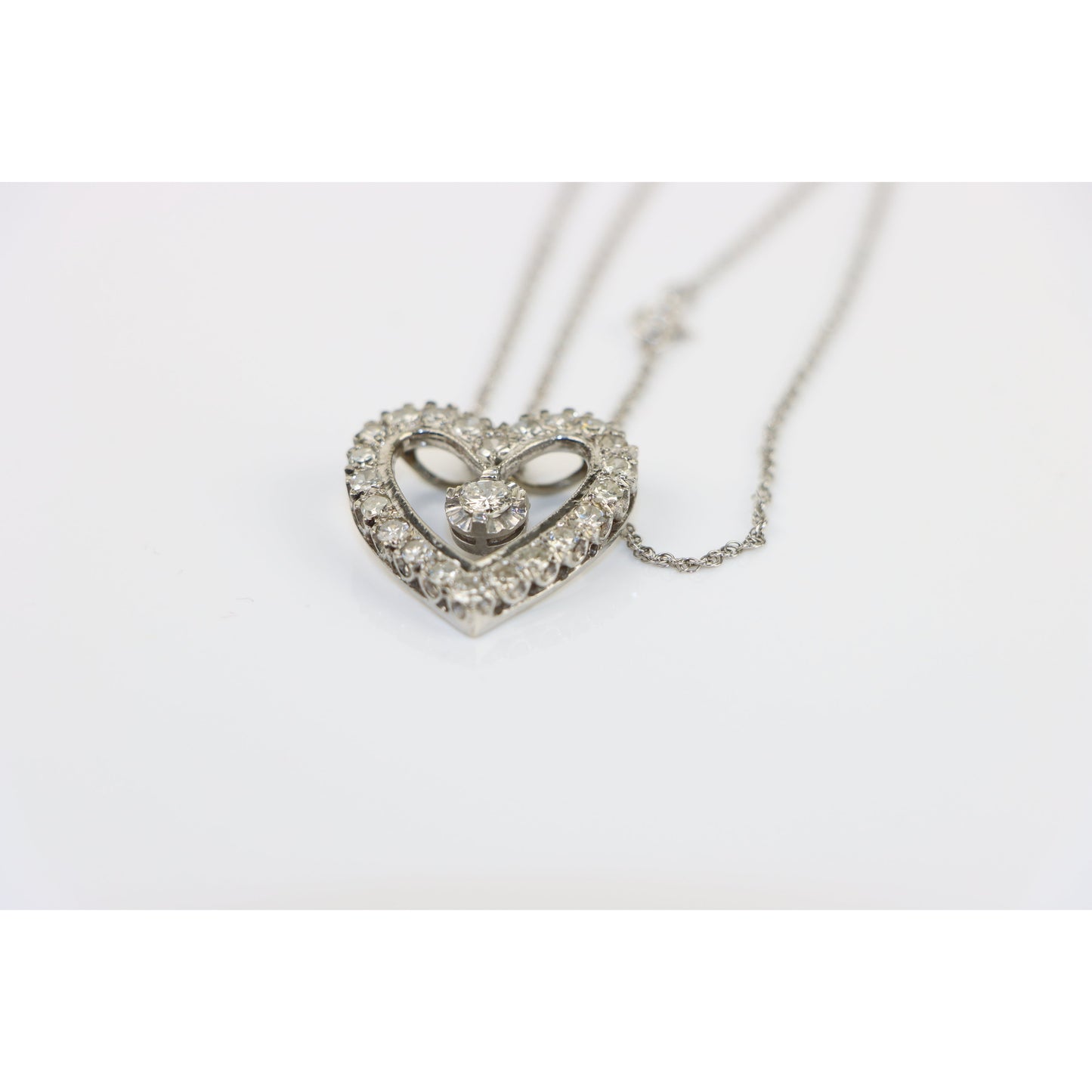 1.74 Carat Diamond Heart Pendant 14K Gold Necklace