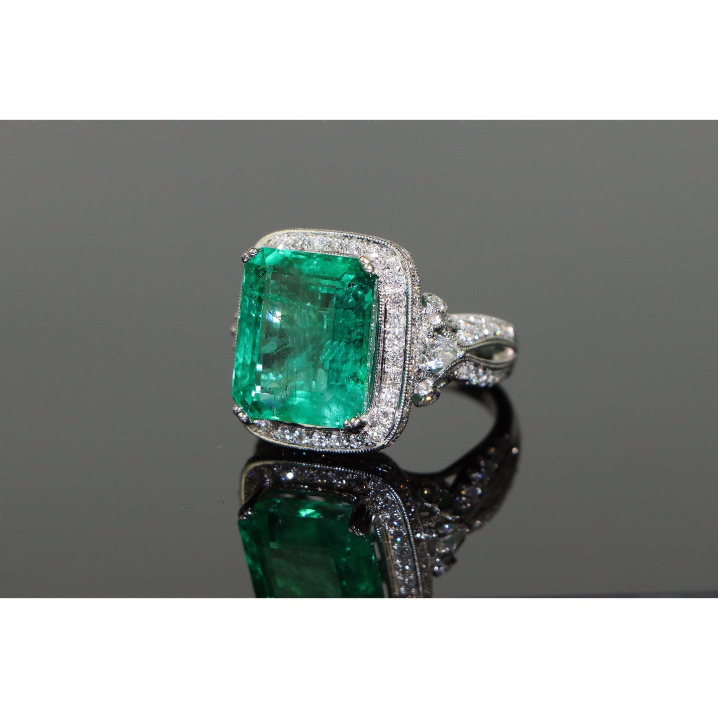 AGI Appraised 9.5 Carat Emerald Ring