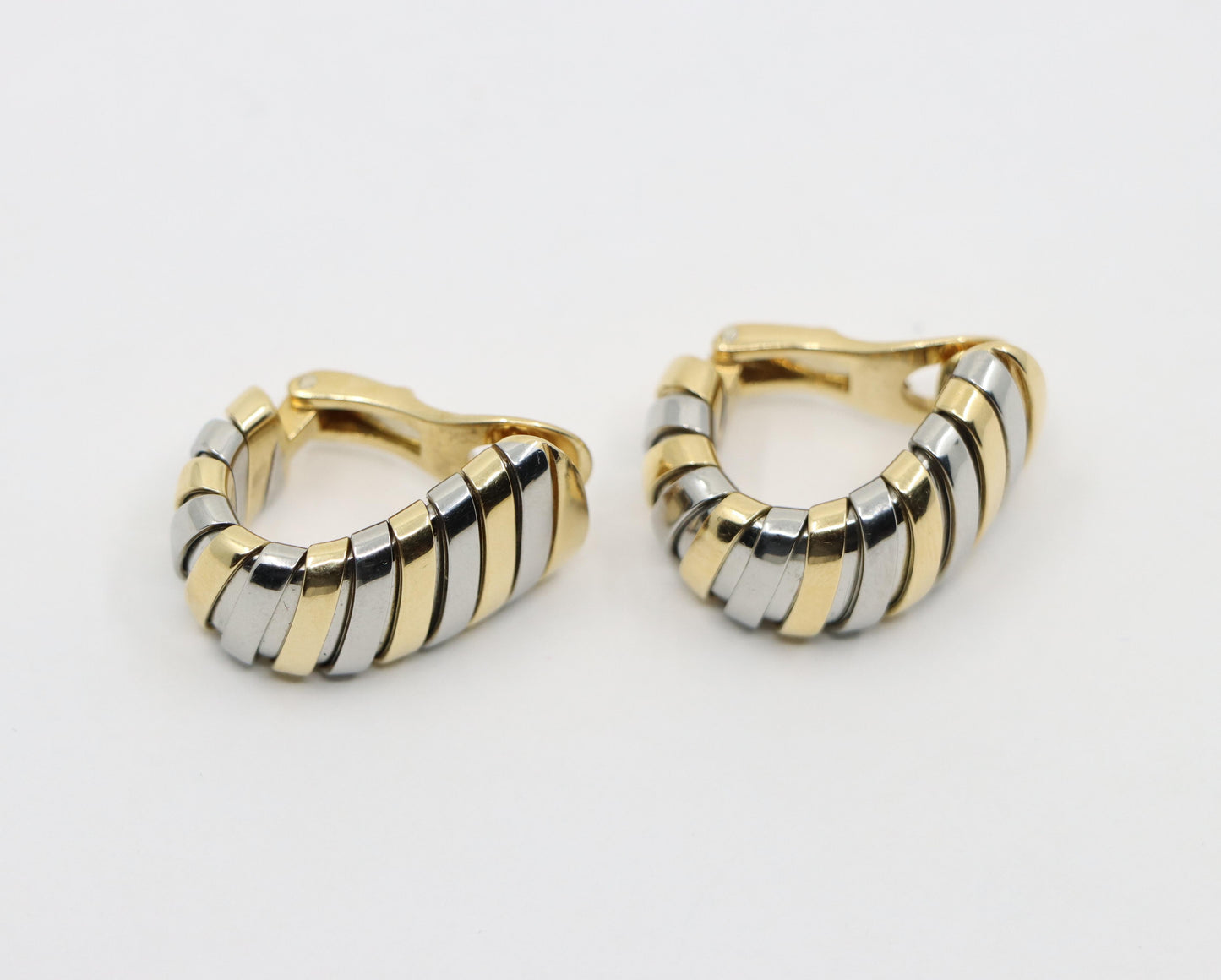 Bulgari 18K Yellow Gold Tubogas Earring
