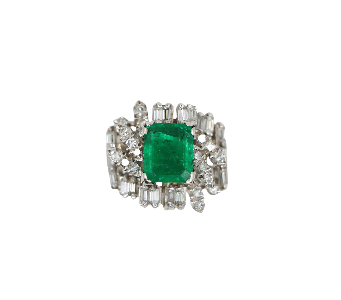 18K White Gold Diamonds Emerald Ring