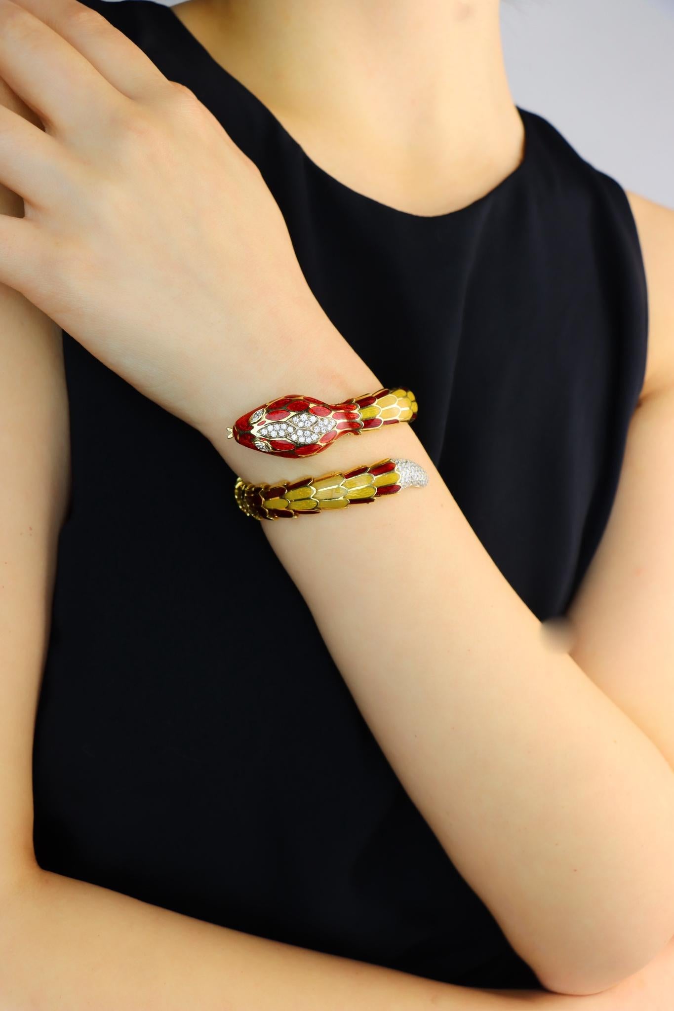 BVLGARI Serpenti Seduttori 18K Gold Diamond Enamel Bracelet