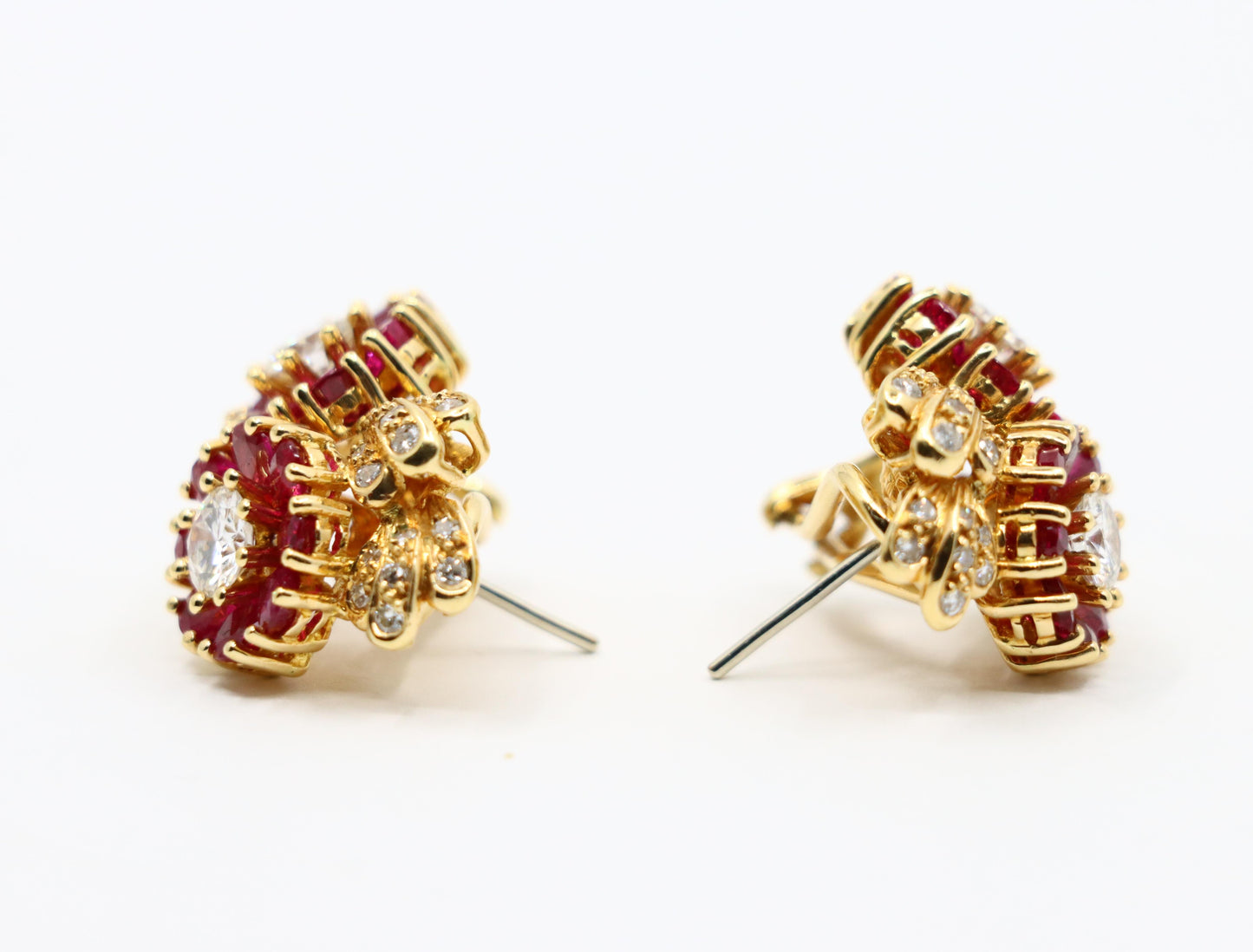 Vintage 18K Gold Ruby Diamonds Flower Earrings