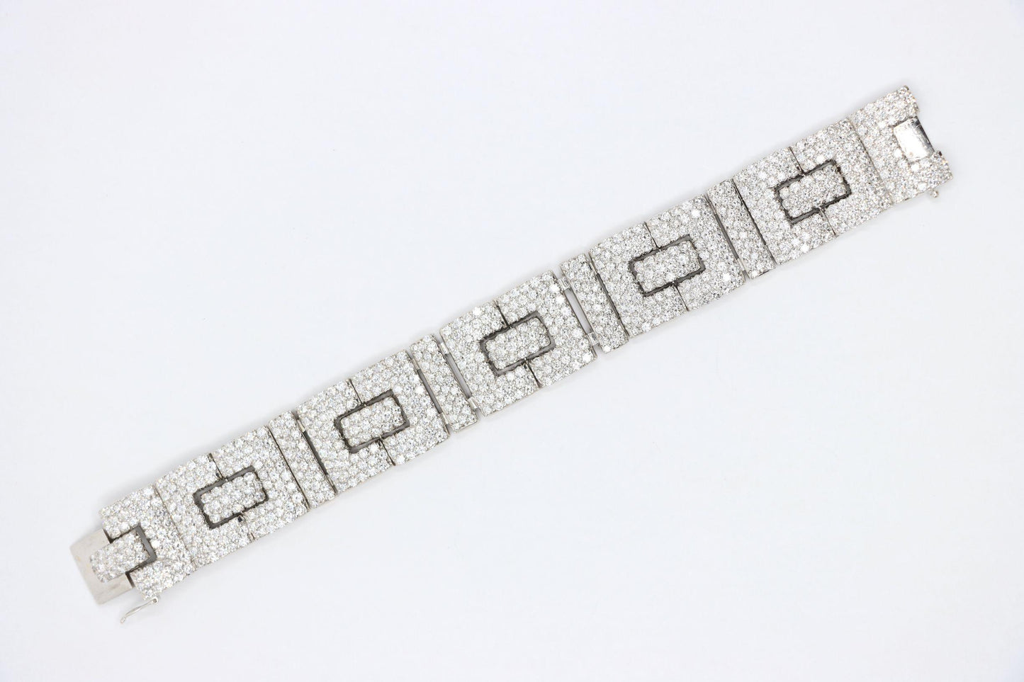 Art Deco 18K White Gold Diamonds Bracelet