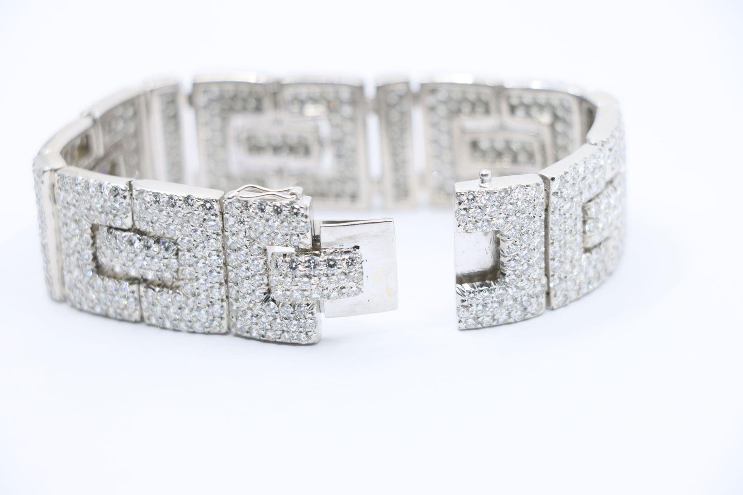 Art Deco 18K White Gold Diamonds Bracelet