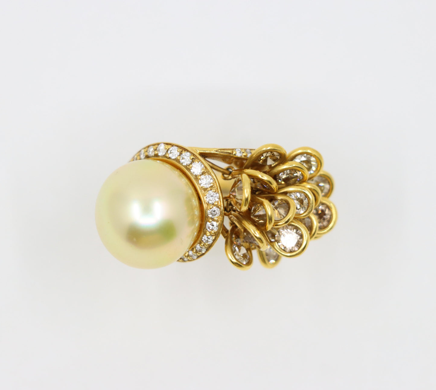 Utopia 18K Gold Diamond Pearl Cocktail Ring