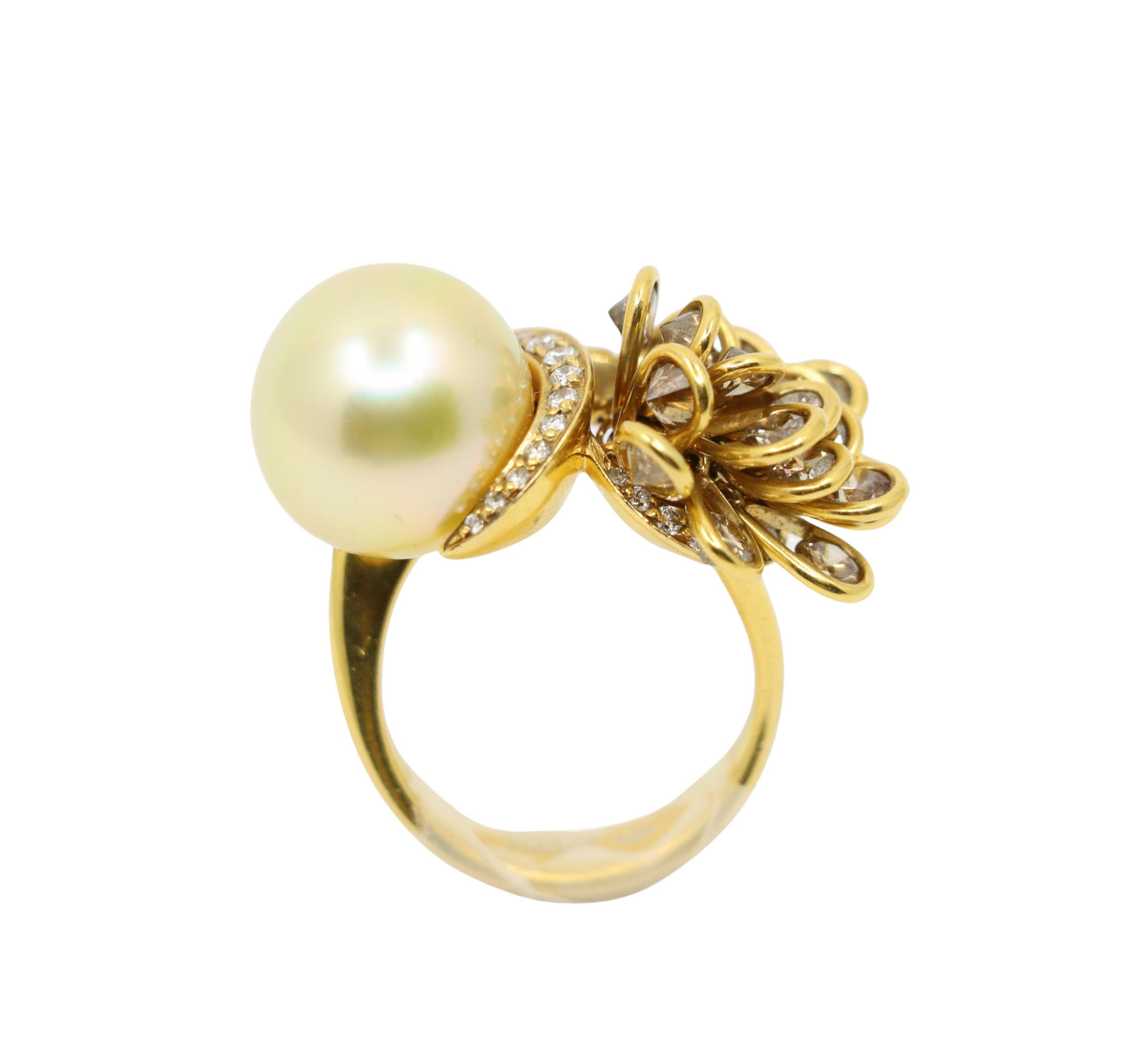 Utopia 18K Gold Diamond Pearl Cocktail Ring