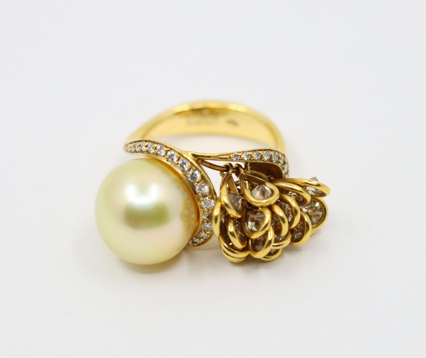 Utopia 18K Gold Diamond Pearl Cocktail Ring