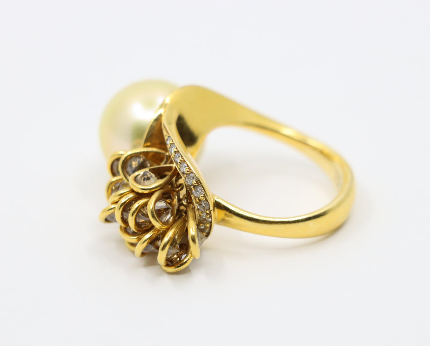 Utopia 18K Gold Diamond Pearl Cocktail Ring