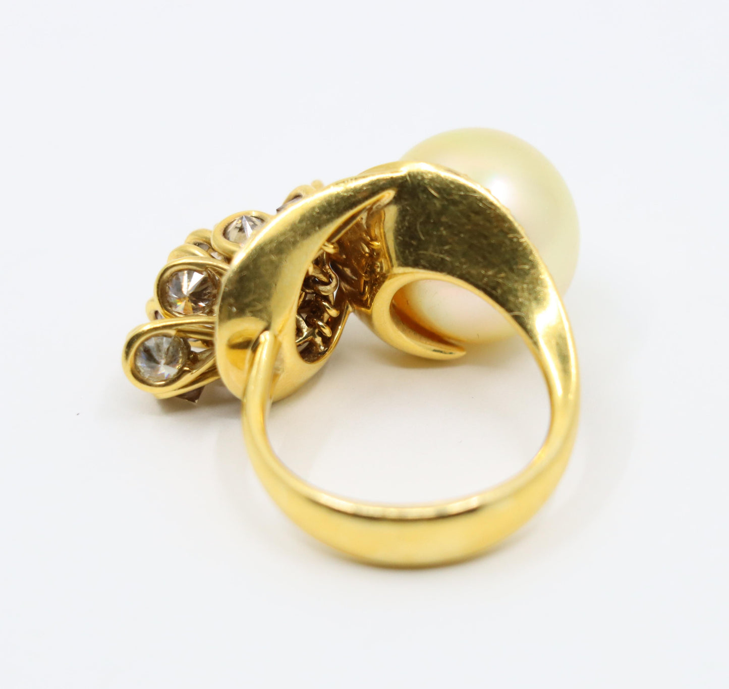 Utopia 18K Gold Diamond Pearl Cocktail Ring