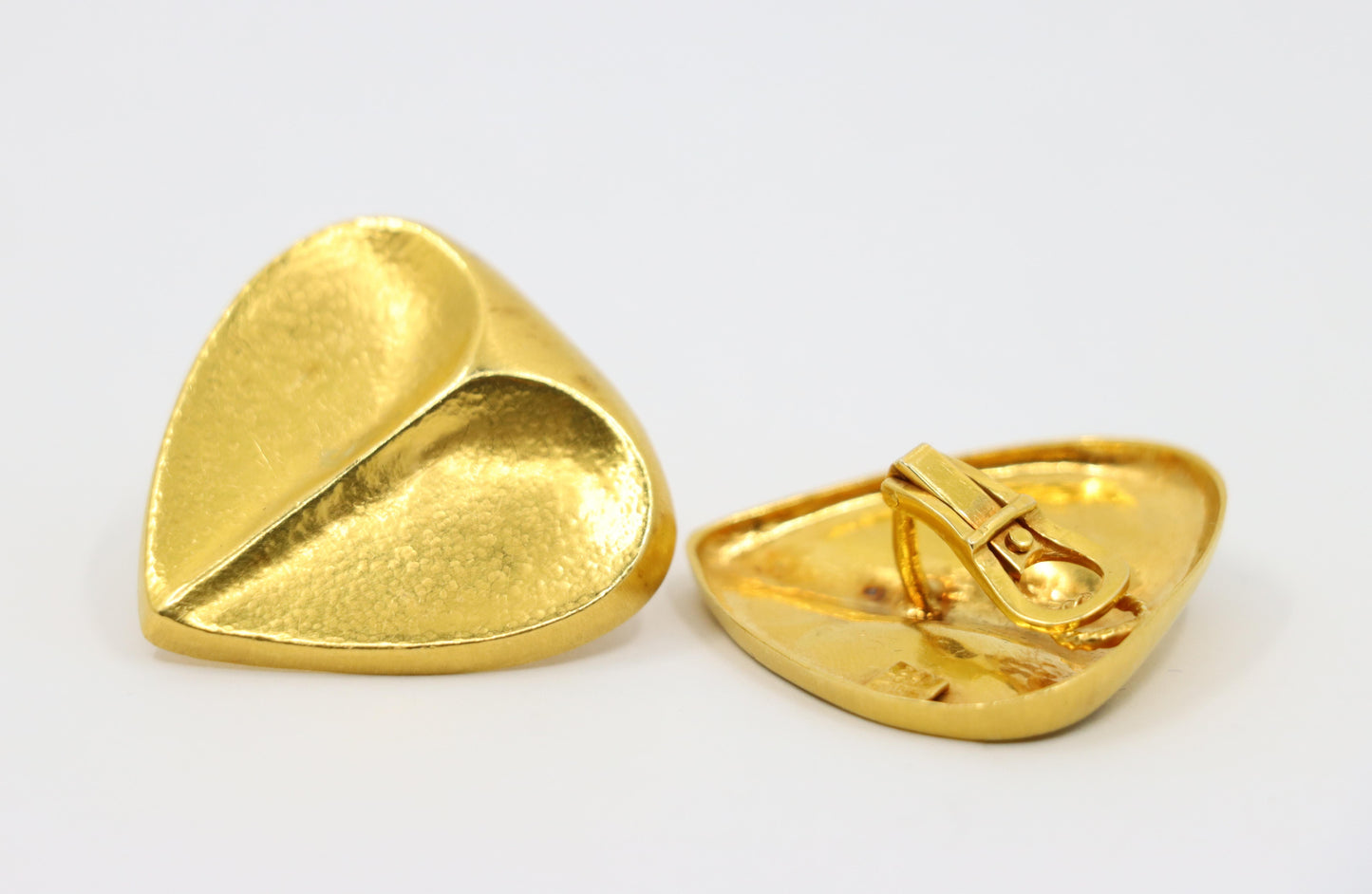 Vintage Zolotas 22K Gold Textured Heart Earrings