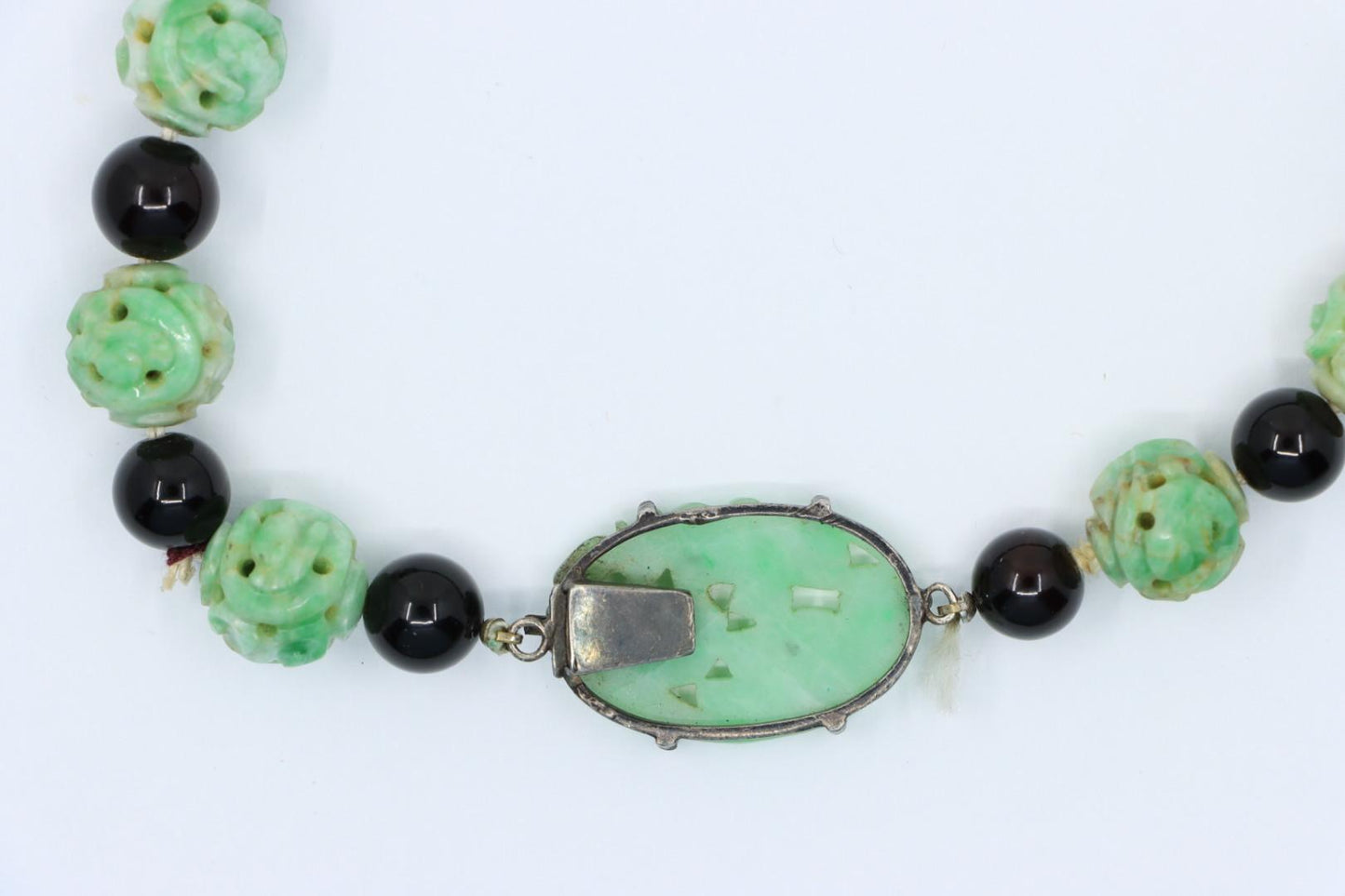 Vintage Chinese Carved Jade Bead Necklace