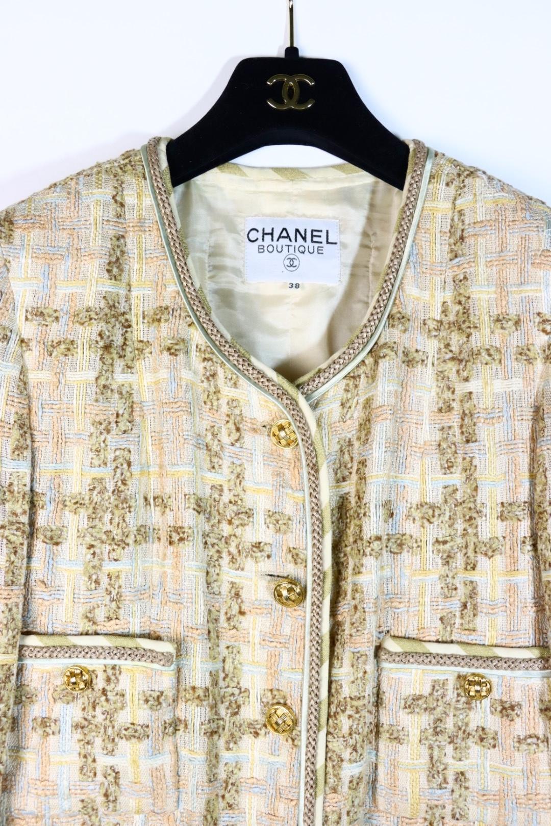 Vintage Chanel 1984 Classic Collarless Tweed Jacket Suit