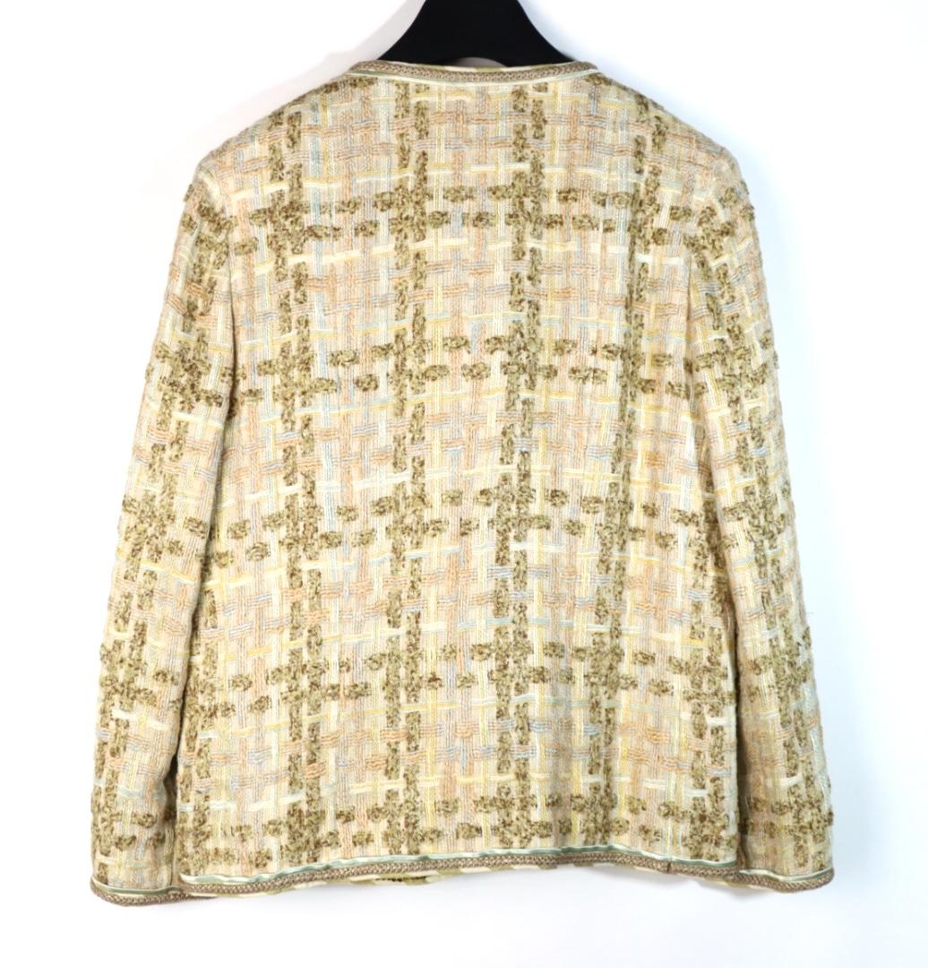 Vintage Chanel 1984 Classic Collarless Tweed Jacket Suit