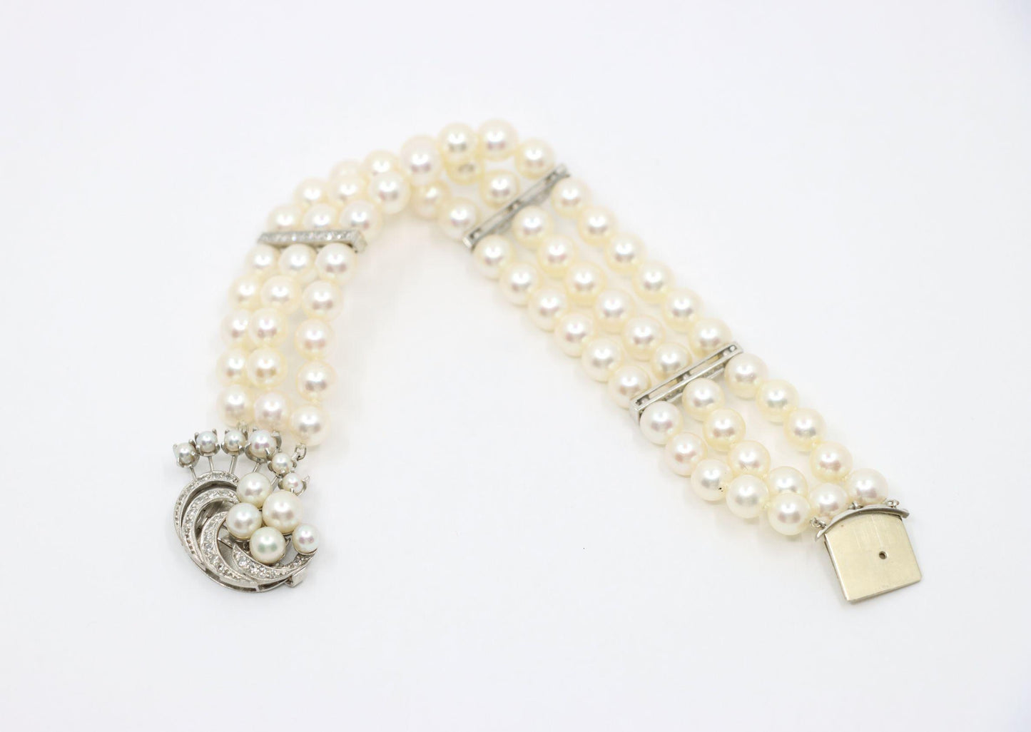 Vintage Platinum Diamonds Muti-Strand Pearl Waves Bracelet