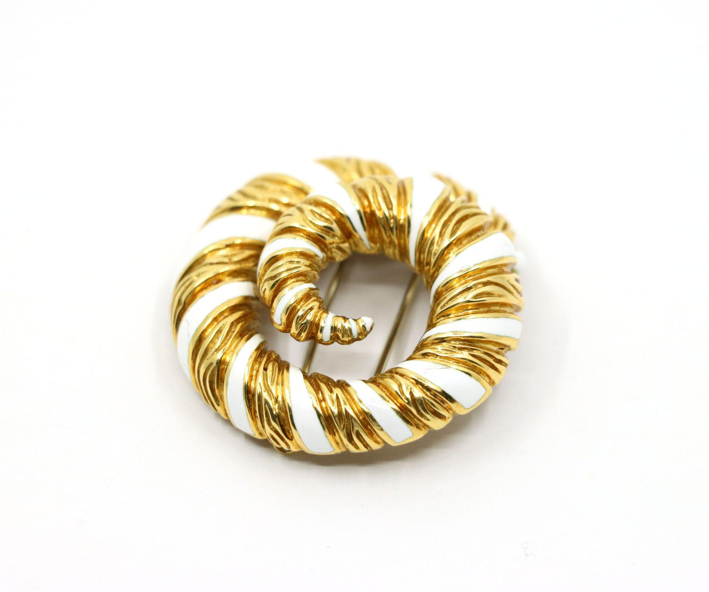 Vintage David Webb 18K Gold White Enamel Swirl Brooch