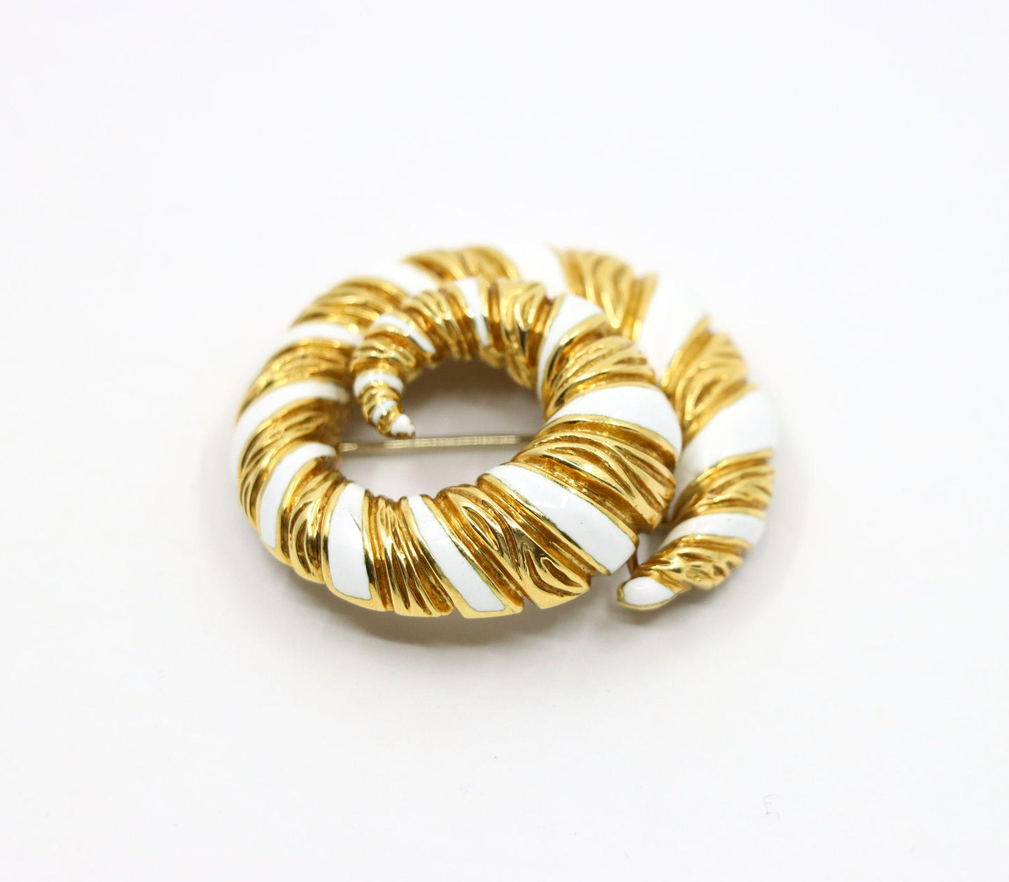 Vintage David Webb 18K Gold White Enamel Swirl Brooch