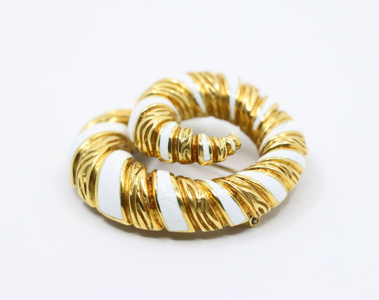 Vintage David Webb 18K Gold White Enamel Swirl Brooch