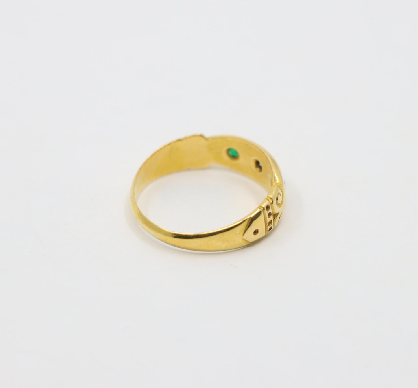 Antique 18K Gold Diamond Emerald Ring
