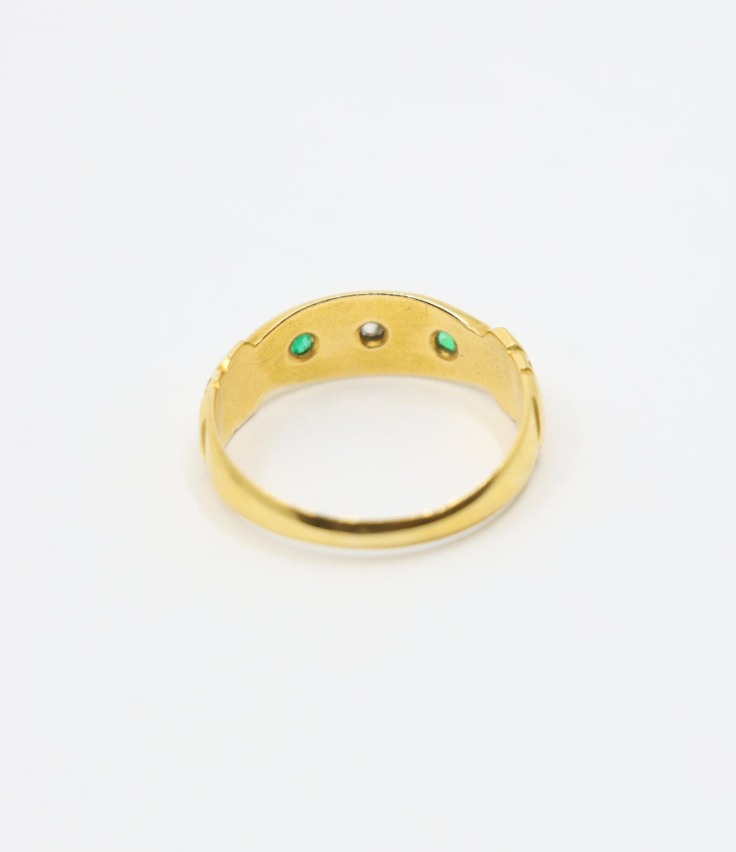 Antique 18K Gold Diamond Emerald Ring