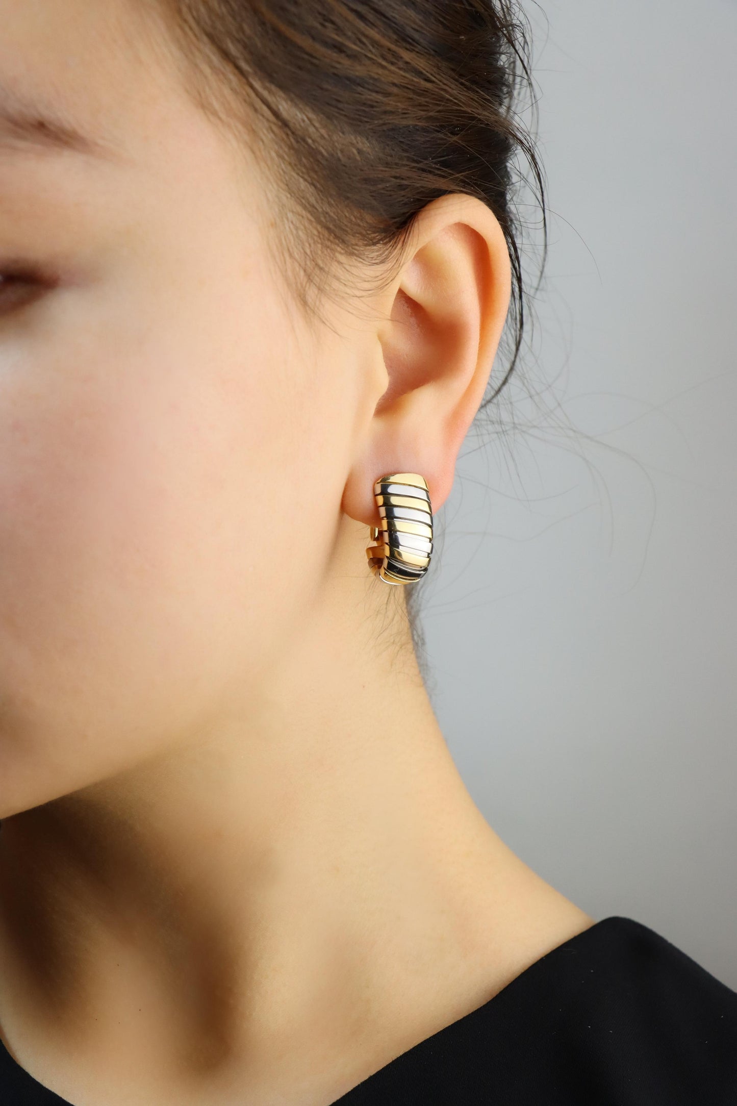 Bulgari 18K Yellow Gold Tubogas Earring