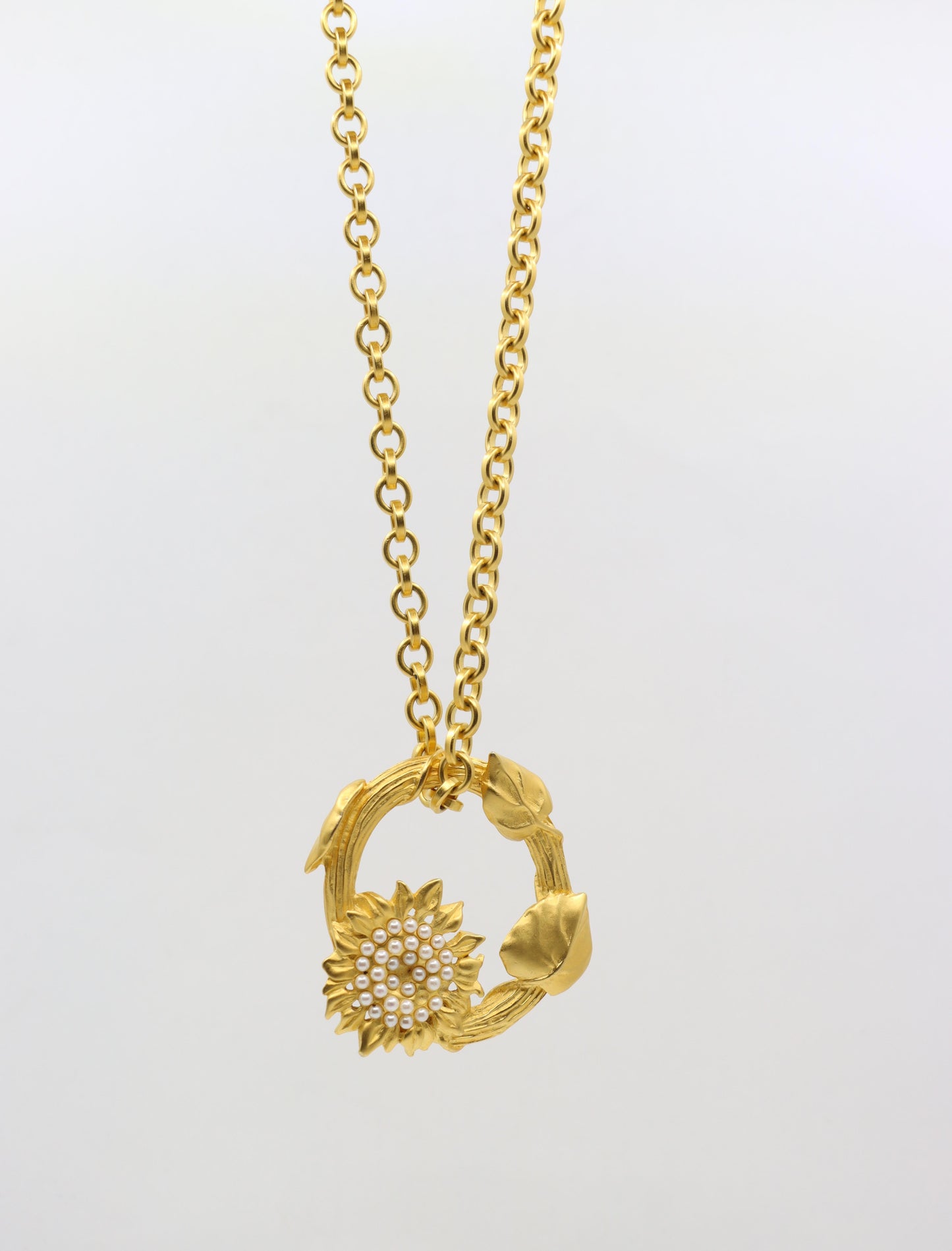 Vintage Karl Lagerfeld Gold Tone Wreath Pendant Long Necklace