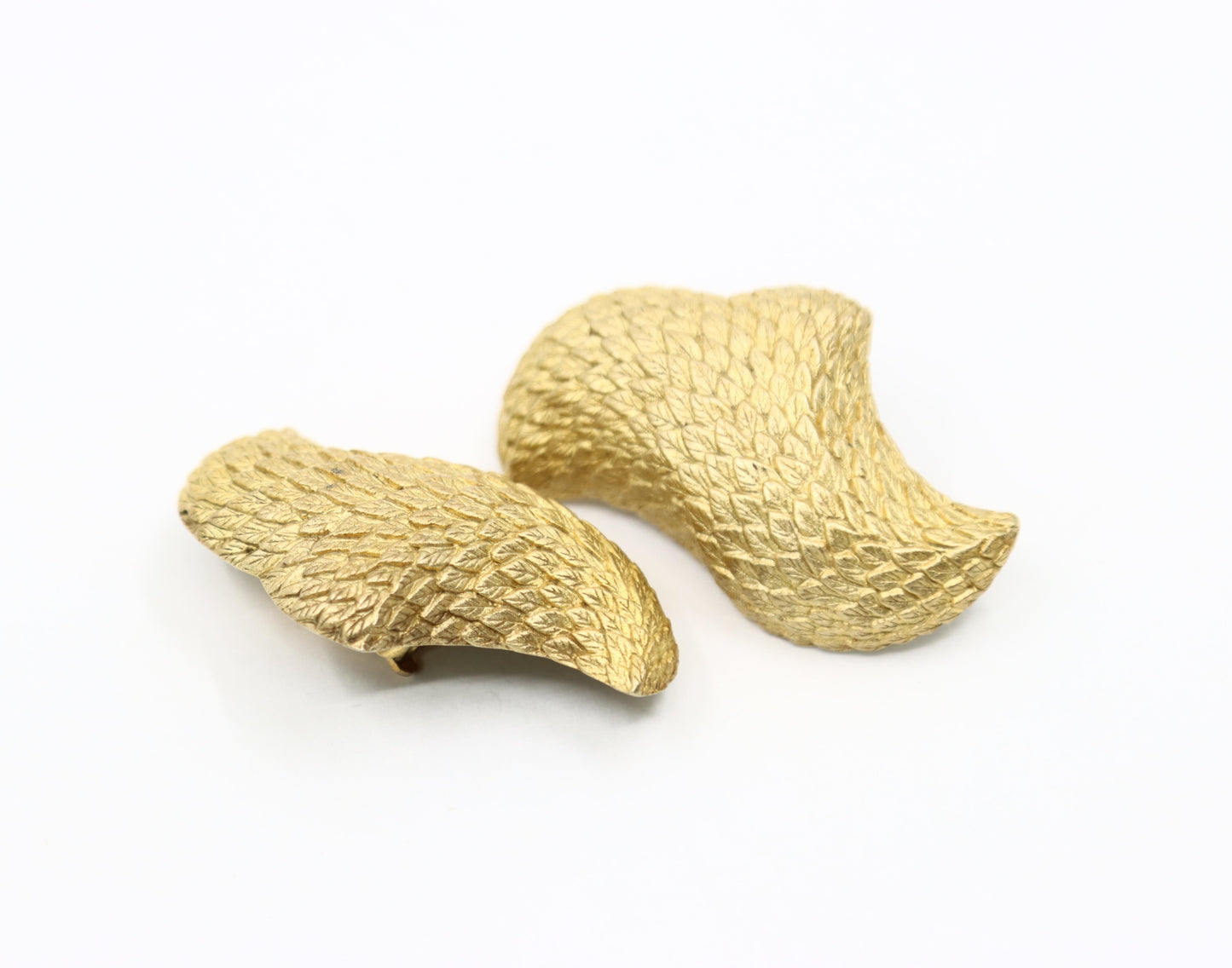 Vintage Stephen Dureck Sterling Silver Gold Tone Textured Earrings