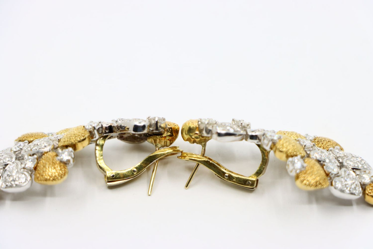 18K Gold Gold & White Gold Heart Shape Diamonds Earrings