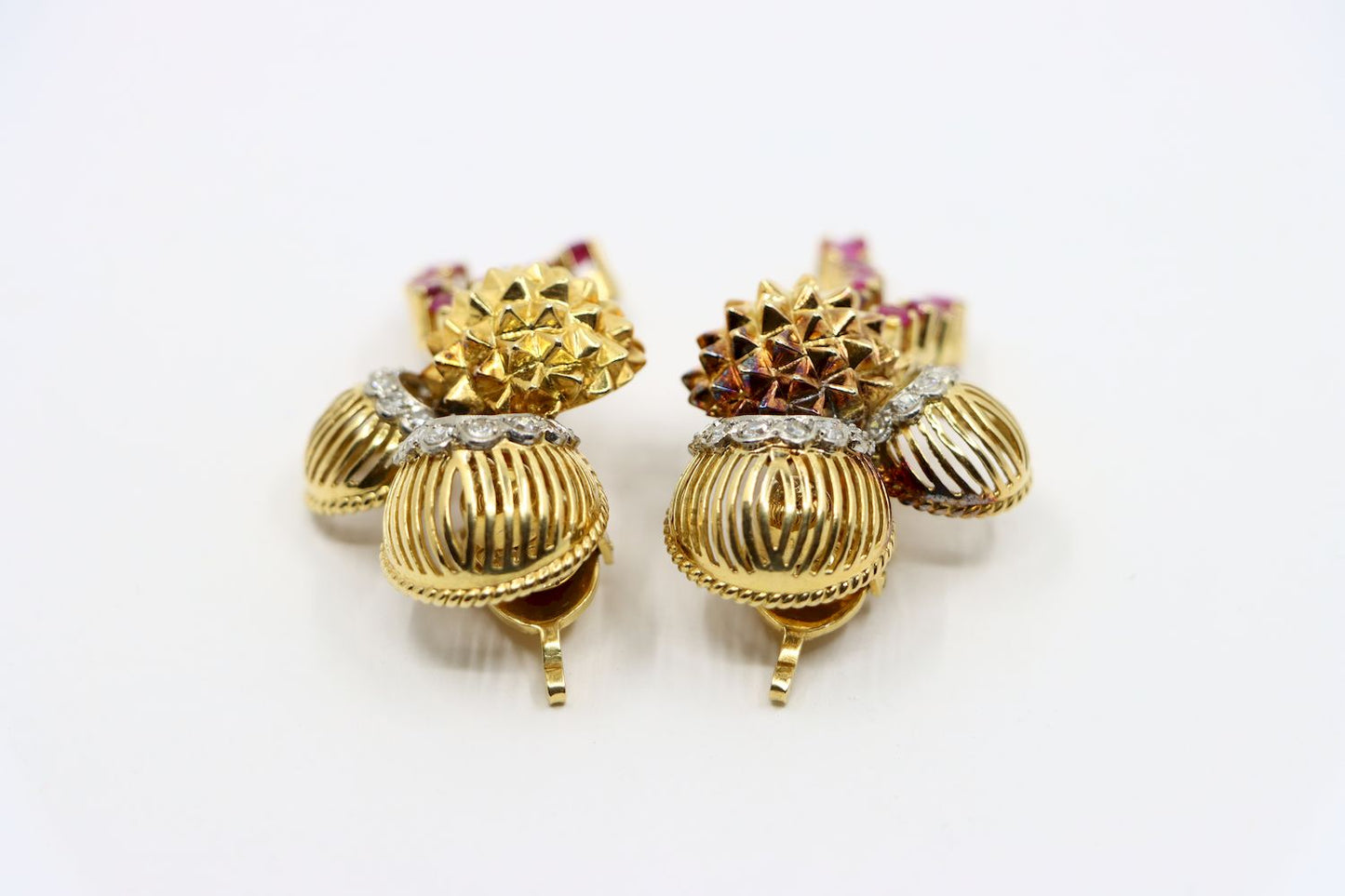 18K Gold Ruby Diamonds Earrings