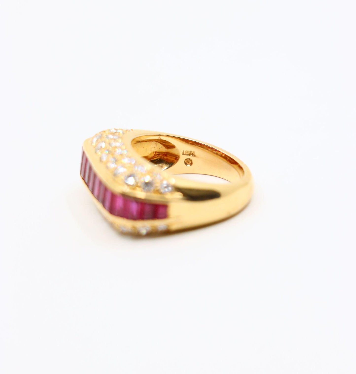 Oscar Heyman 18K Gold Diamond Ruby Ring