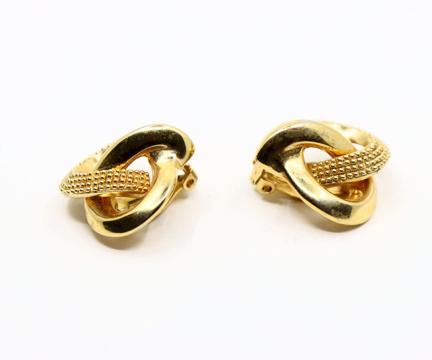 Vintage Erwin Pearl Gold Tone Texture Heart Earrings