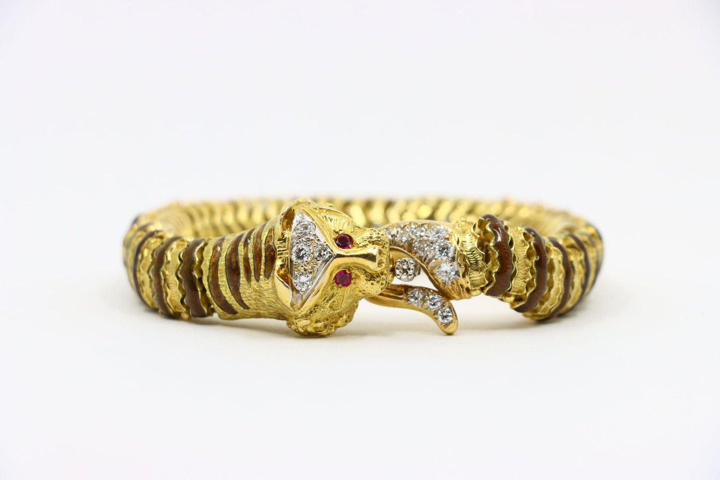 Vintage 18K Yellow Gold Tiger Bracelet
