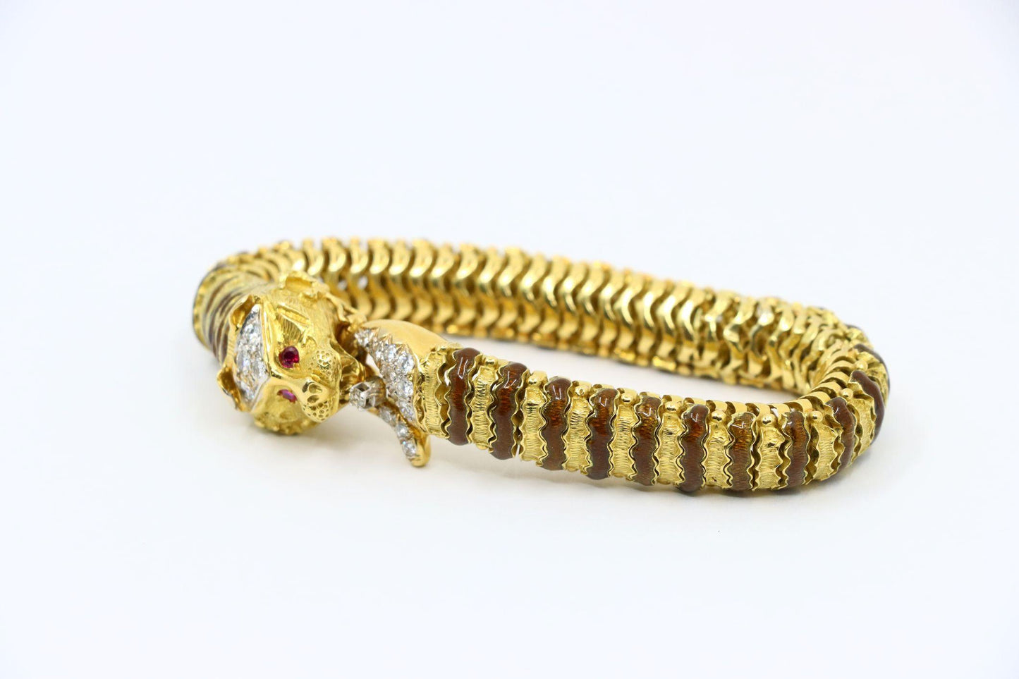 Vintage 18K Yellow Gold Tiger Bracelet