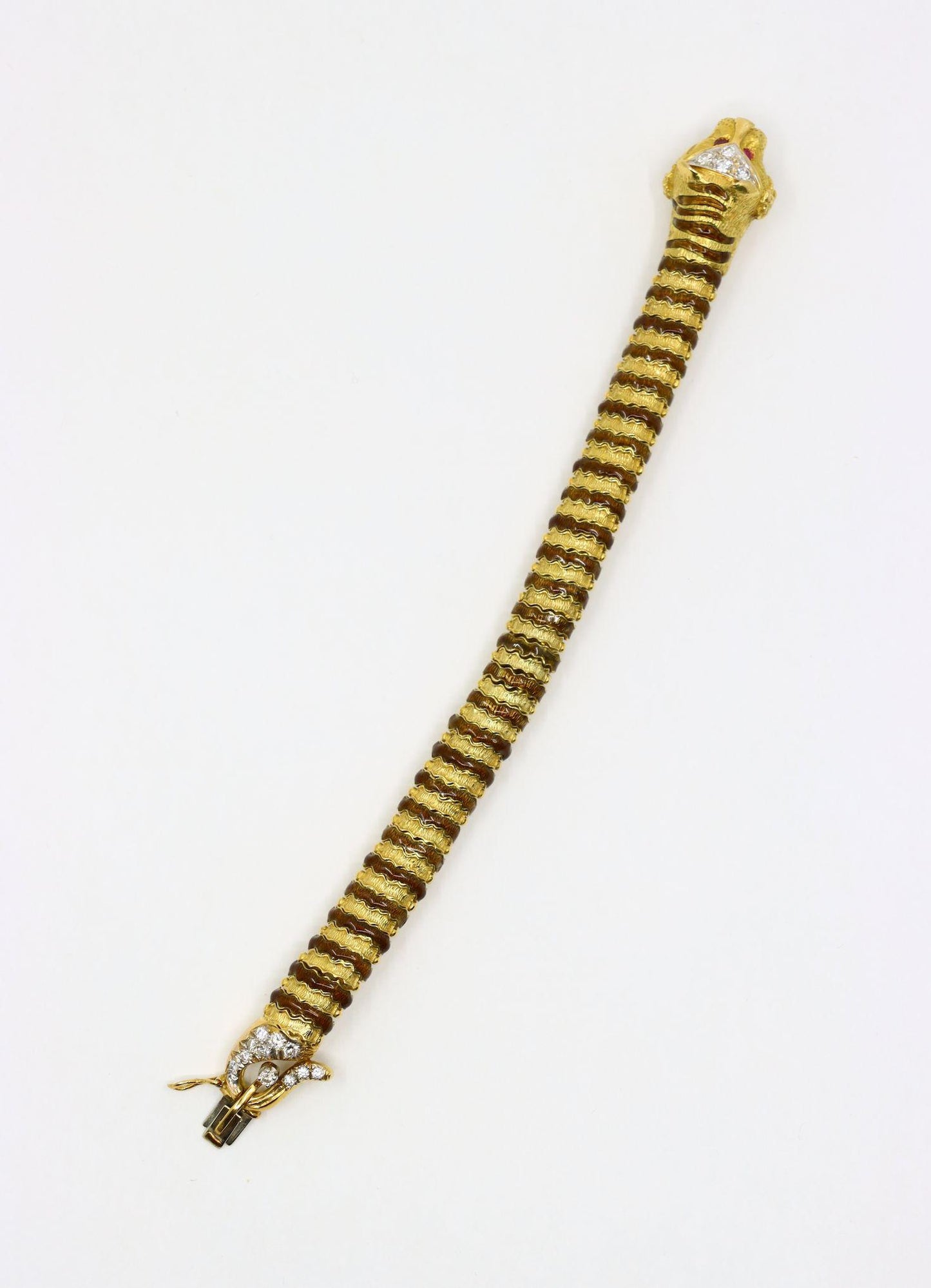 Vintage 18K Yellow Gold Tiger Bracelet