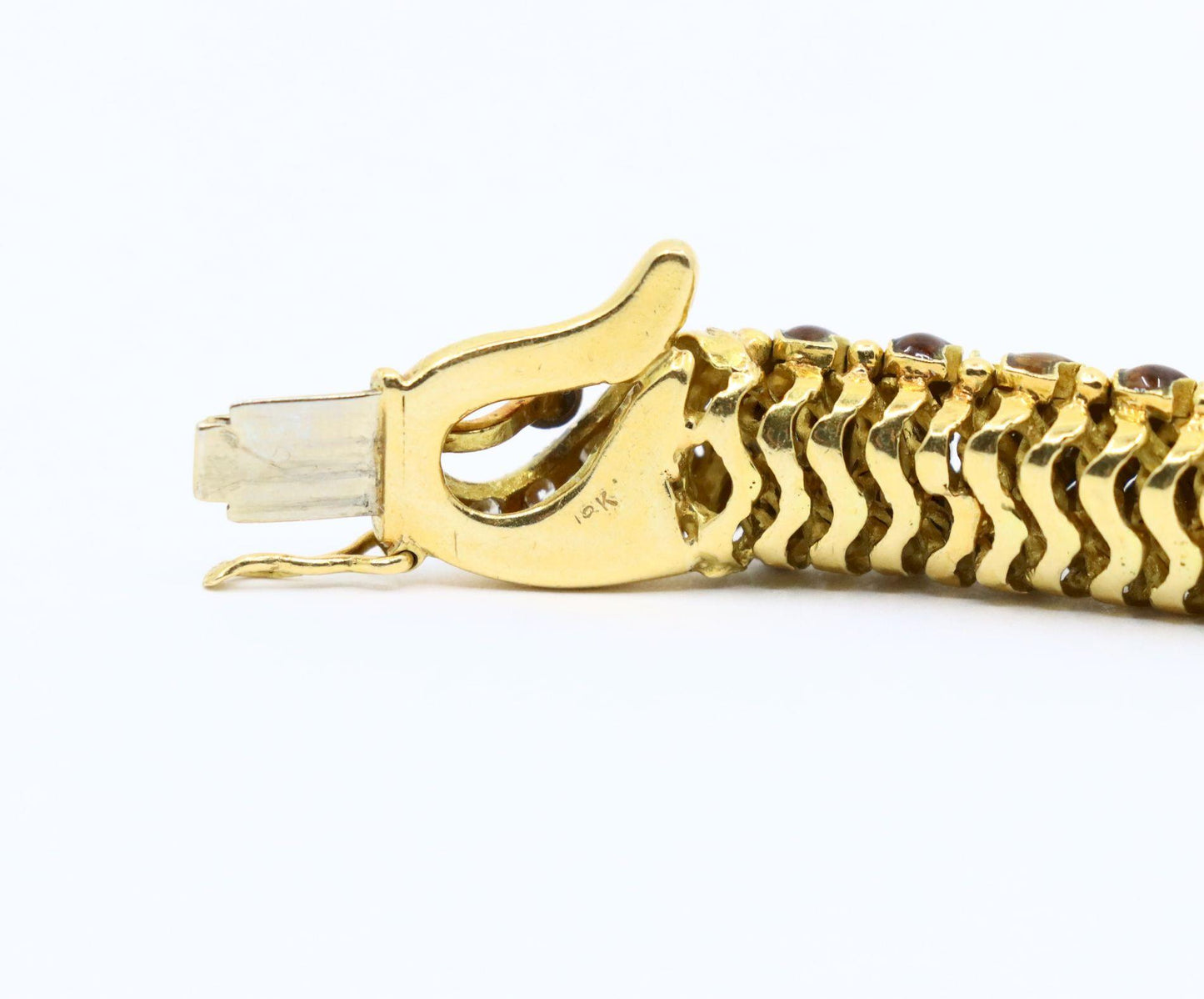 Vintage 18K Yellow Gold Tiger Bracelet