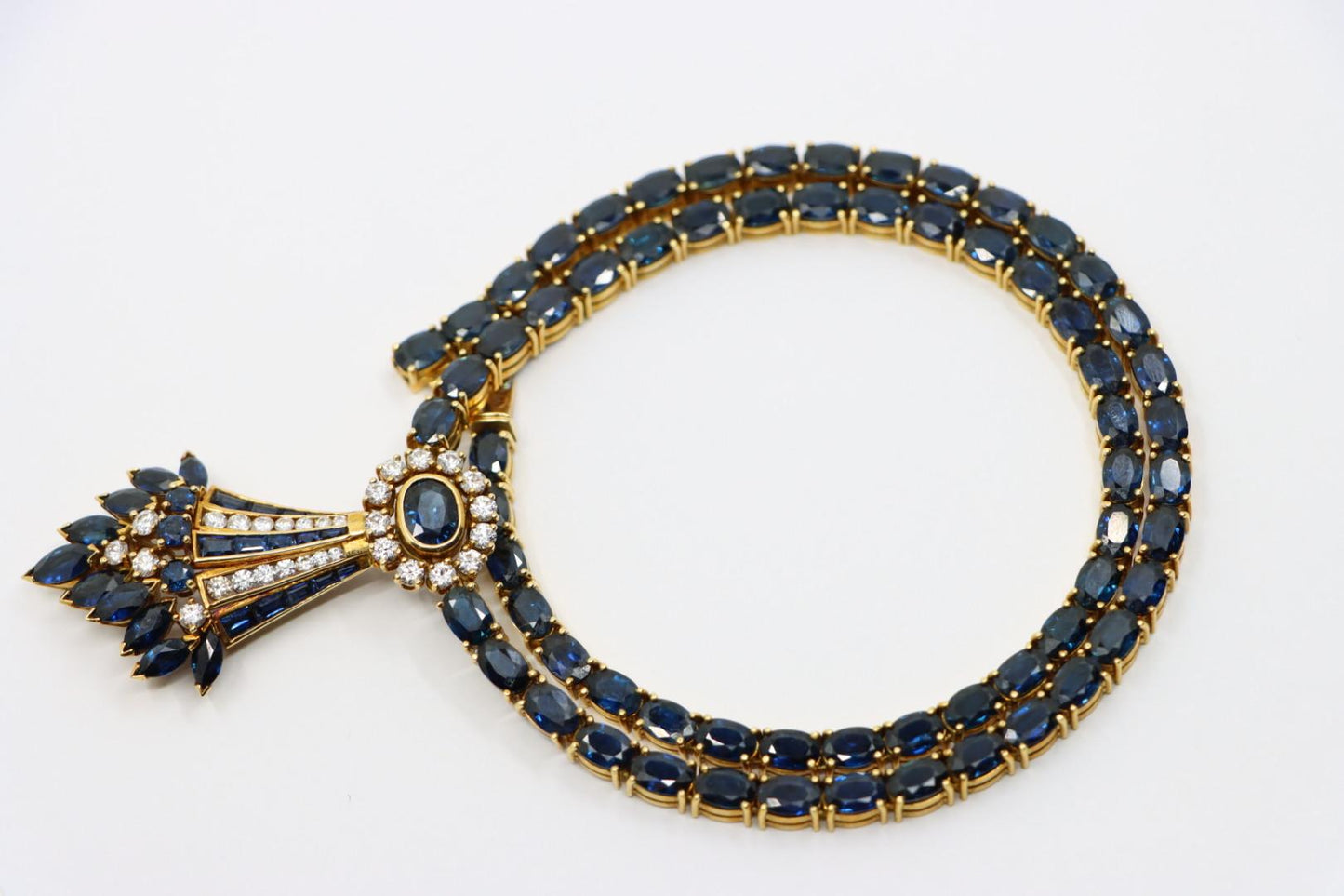18K Gold Sapphire Diamonds Necklace